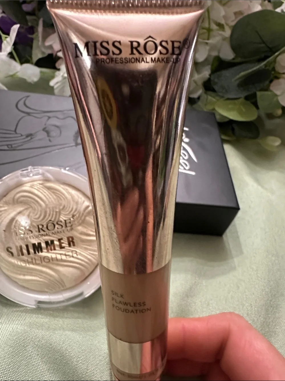 Super Sunday Miss Rose makeup and brush set.
